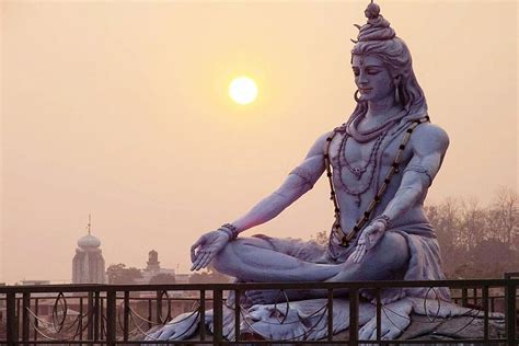 Shiva Walks Varanasi | Yoga and Meditation