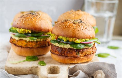 Spicy Island Veggie Burgers | Vitacost Blog