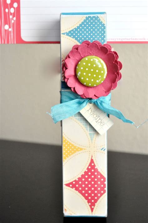 Easy Recipe Card Holder | Make and Takes