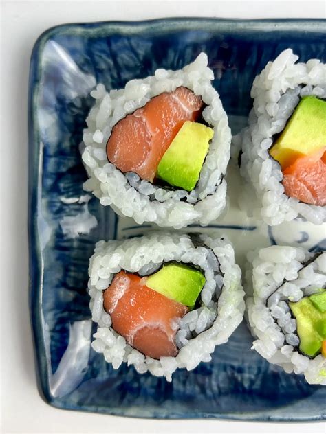 Salmon Avocado Roll - Crafty Cookbook