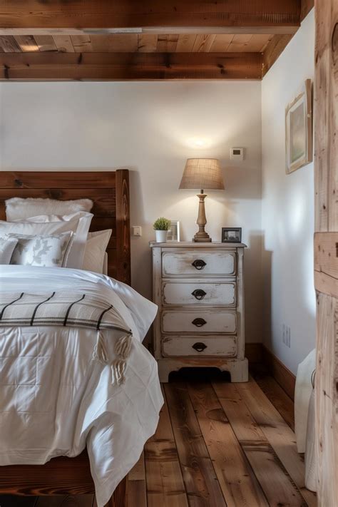 41 Rustic Bedroom Ideas for a Charming, Cozy Sleep Space