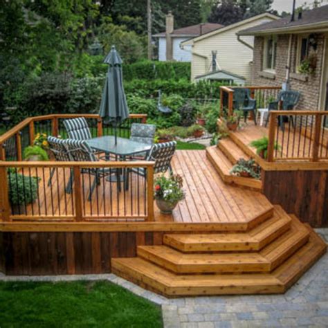 Western Red Cedar Decking & Cedar Deck Plans