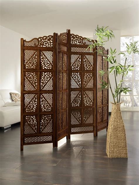 Stylish wood screens - room dividers and impressive house decoration