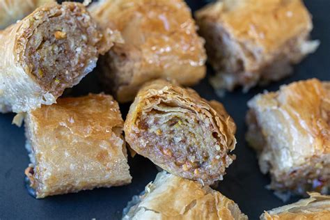 Easiest Rolled Baklava Recipe - Momsdish