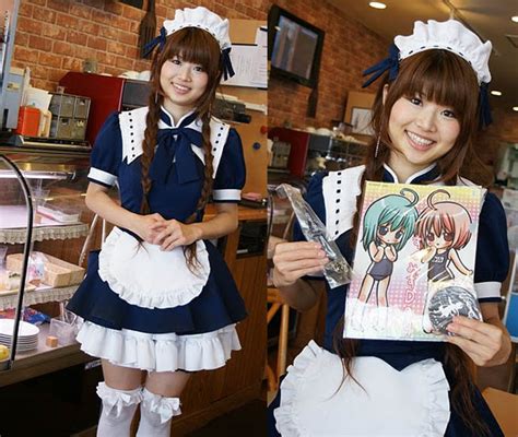 CUTE TOKYO MAIDS IN AKIHABARA CAFES. COSPLAY WAITRESSES IN JAPAN, MAID ...