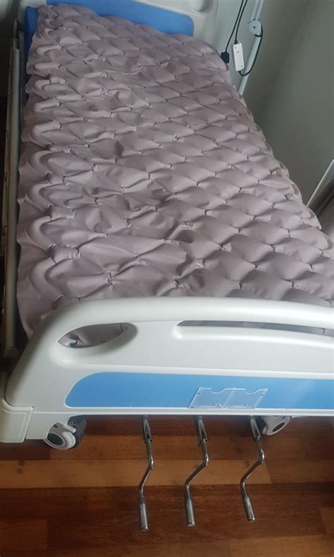 Hospital Bed - manual, Furniture & Home Living, Furniture, Bed Frames & Mattresses on Carousell