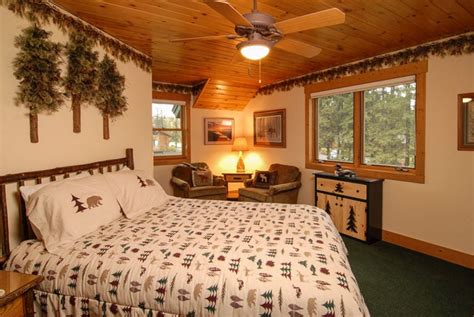 guest-room - Grand Superior Lodge - Lake Superior Resort - Two Harbors