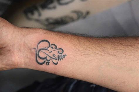 Share 85+ simple wrist hanuman tattoo - in.coedo.com.vn