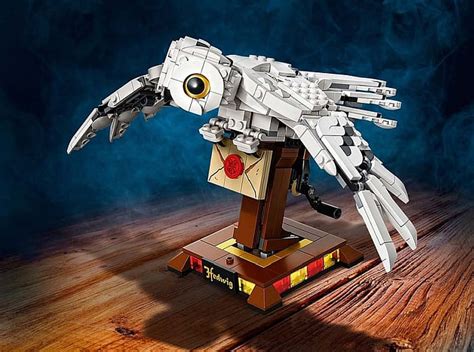 Brick Breakdown: LEGO Harry Potter Hedwig