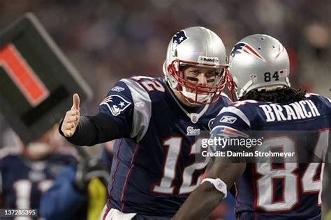 Patriots Deion Branch Photos and Premium High Res Pictures - Getty Images