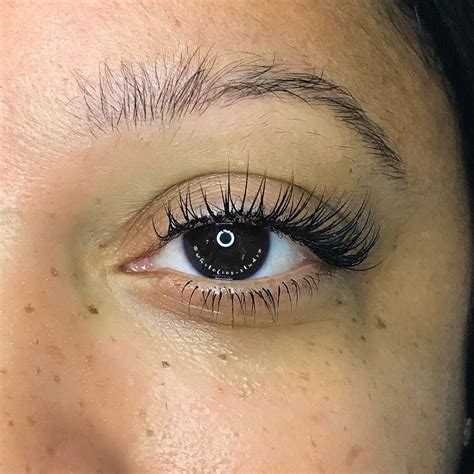 Bottom lashes for added #perfection 🙅🏻 #slay #lashextensions #novalash ...