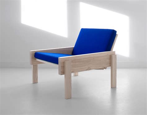 The Simple Solid Chair by Thijmen van der Steen