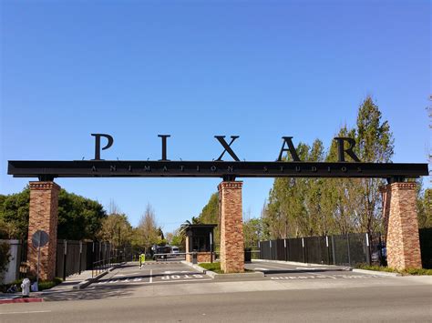 Pixar Animation Studios Tour & The Good Dinosaur Fun - Funtastic Life