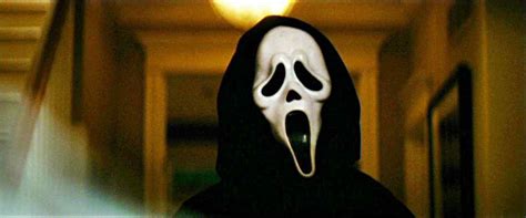 Here's the new Ghostface mask used in "Scream: The TV Series." | Horror ...