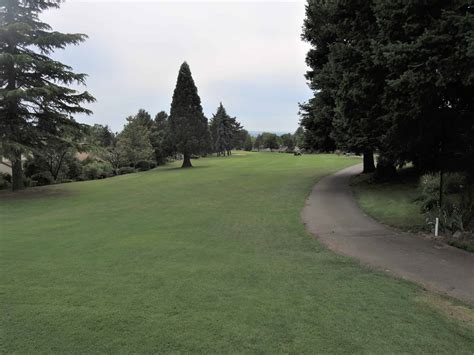 Summerfield Golf and Country Club - Oregon Courses