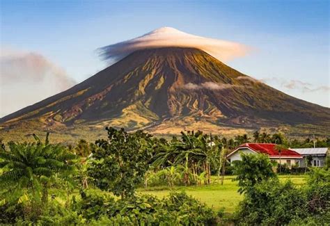 Bicol Philippines: Ultimate Travel Guide 2025 - The Wanderlust Within