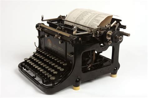 Free Image on Pixabay - Black, Typewriter, Old, Retro | タイプライター, アンティーク, 古い