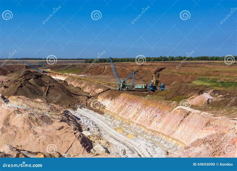 Big Dipper Dragline Excavator Stock Photography | CartoonDealer.com ...