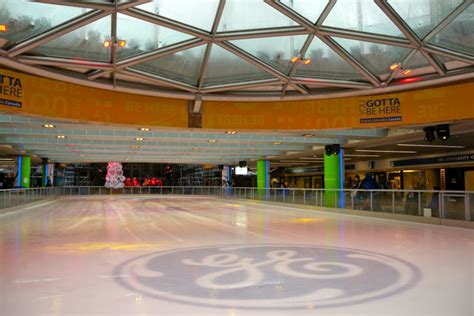 Robson Square Ice Rink to Open for 2012-2013 Hours, Rates » Vancouver ...