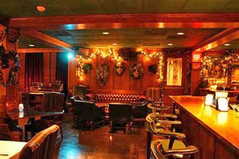 The Bombay Club Martini Bar & Restaurant – New Orleans – Menus and pictures