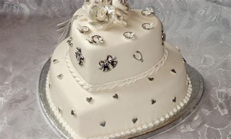 25th Wedding Anniversary Cake Images to Make Your Celebration Sweet - Click Here for Inspiration!