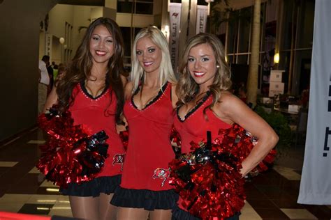 Tampa Bay Bucs Cheerleaders Liven Up Any Draft Party - Paperblog