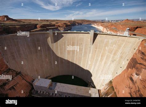 glen canyon dam, arch gravity dam, glen canyon dams, arch gravity dams Stock Photo - Alamy