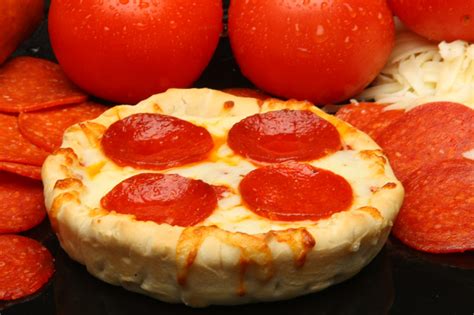 Nardone Bros » 5” Round Whole Wheat Pepperoni Pizza – 5WRMP1NY2