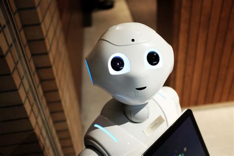 Will AI Robots Supplement Humans in Law Enforcement or Replace Them? – La Voce di New York