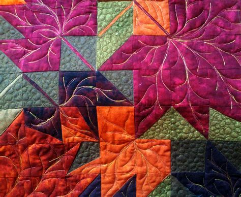 Gorgeus autumn leaf quilt I custom quilted on my Innova. The thread I ...