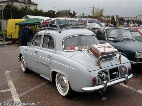 RENAULT DAUPHINE - Review and photos