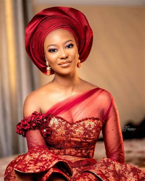 LATEST AND TRENDING NIGERIAN LACE STYLES 2019 - | Nigerian lace styles ...