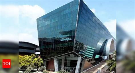 Coronavirus in Infosys Bangalore: Infosys evacuates building in Bengaluru after employee comes ...