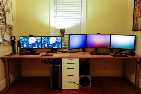 Couples that game together... #GamingComputerCouple | Gaming computer desk, Desk, Game room