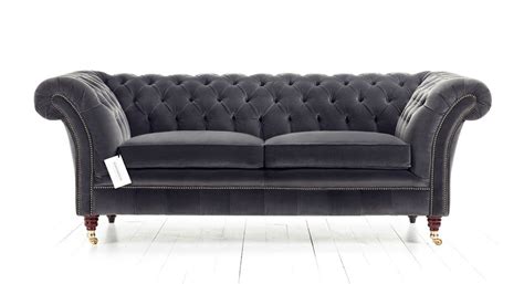 Chesterfield Sofas | Handmade Sofas | Distinctive Chesterfields UK