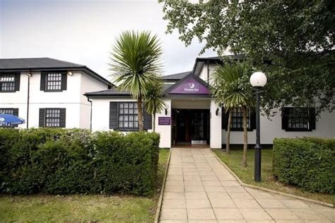 Premier Inn Cobham Hotel - UPDATED 2018 Prices & Reviews (Surrey) - TripAdvisor