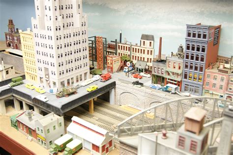 Image result for how to model city railroad | Model city, Model train layouts, Vintage train