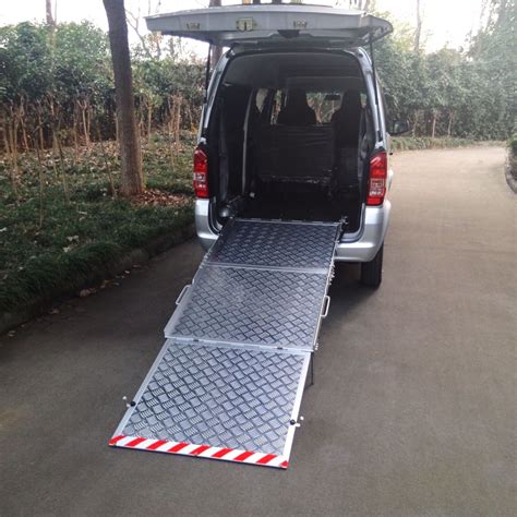 Wheelchair Loading Ramp for Van with Loading Capacity 350kg - Loading ...