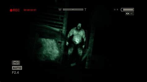 Outlast is Survival Horror at its Heart-Throbbing Best