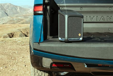 Rivian R1T Electric Truck Photos - Zero To 60 Times