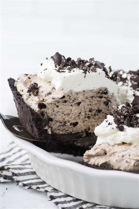 Oreo Pudding Pie - no bake pie recipe!