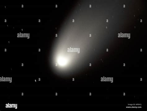 Hale bopp comet orbit hi-res stock photography and images - Alamy