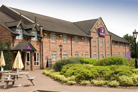 PREMIER INN MANCHESTER (SALE) HOTEL - Updated 2022