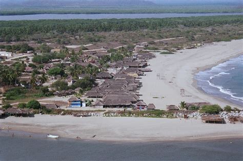 24 Beach Destinations in Oaxaca for Every Type of Getaway » Savoteur