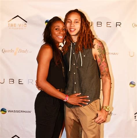 [Photos] WNBA Ballers Brittney Griner & Glory Johnson Engaged! - Page 2 ...