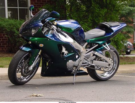 Picture of a 2001 #Yamaha #YZF-R1 #Sportbike ID:53436 | Sport bikes, Yamaha sport, Yamaha motorbikes