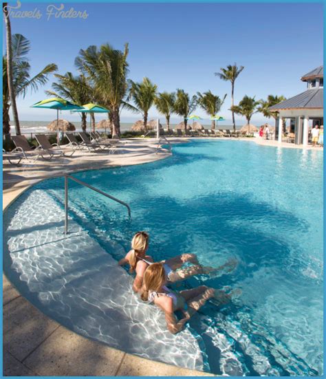 The Naples Beach Hotel & Golf Club - TravelsFinders.Com