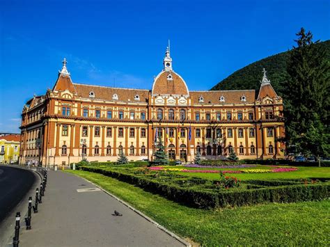 Visit Brasov City Centre: 2024 Brasov City Centre, Brasov Travel Guide ...