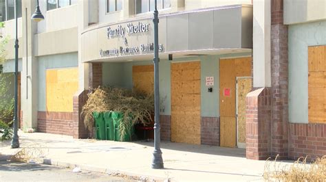 Officials: Mold, water damage prevent reopening old Reno homeless shelter