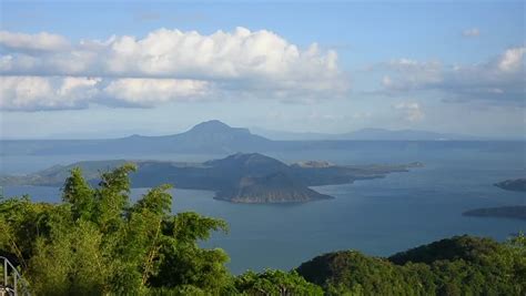 Tagaytay city Stock Video Footage - 4K and HD Video Clips | Shutterstock